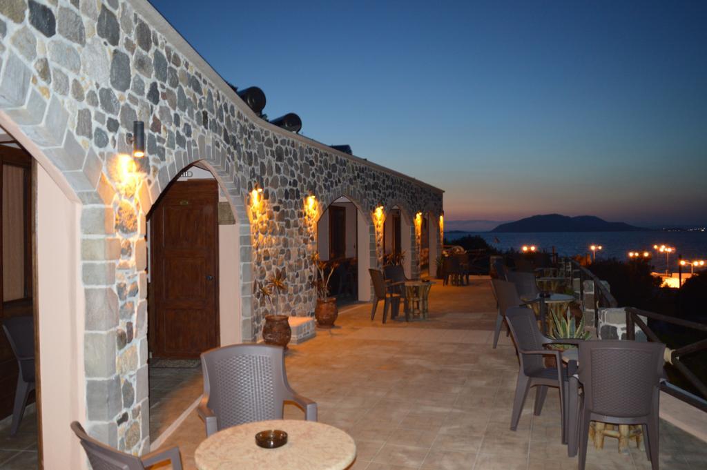 Romantzo Μανδράκι Εξωτερικό φωτογραφία